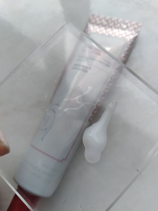 Farmstay Snail Repair Eye Cream review photo by hellococo