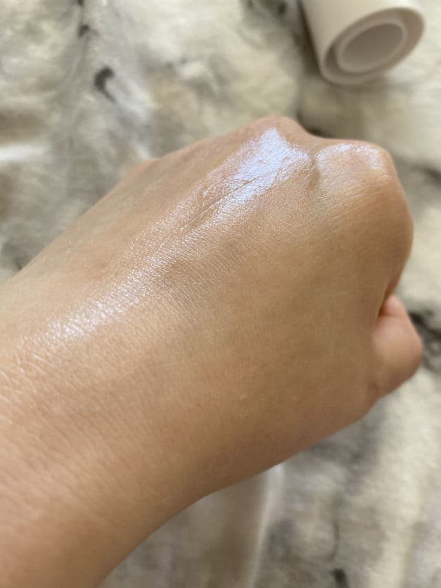 ENATURE Birch Juice Hydro Essence Skin review photo by Henriette