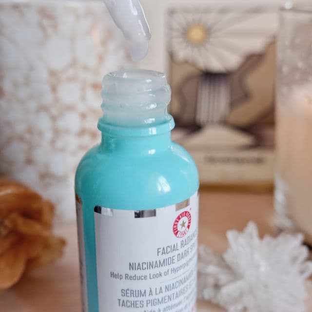 First Aid Beauty Facial Radiance Niacinamide Dark Spot Serum review photo by herbeautylife