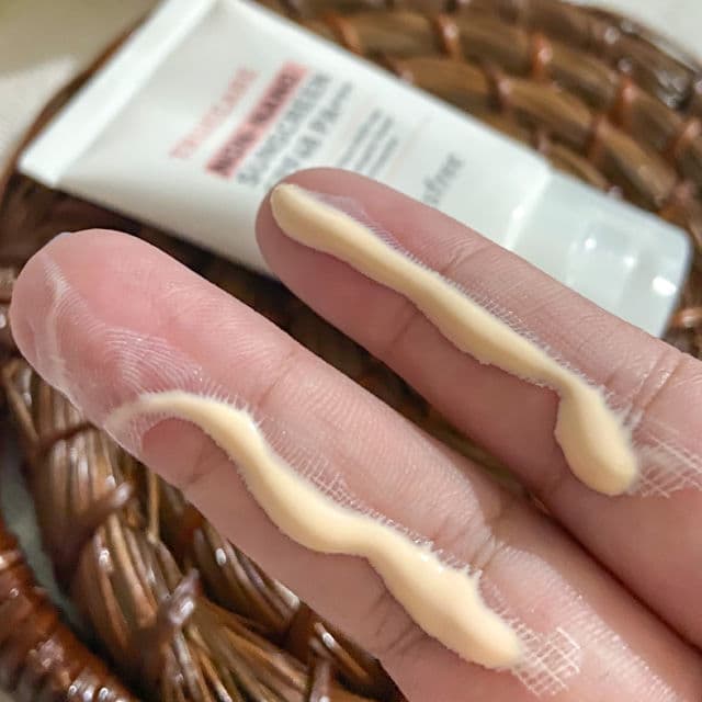 INNISFREE Truecare Non-Nano Sunscreen SPF48 PA+++ review photo by mcbrz