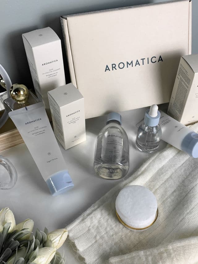 Aromatica Aloe Hy-ffective Toner review photo by SkinwithAnn