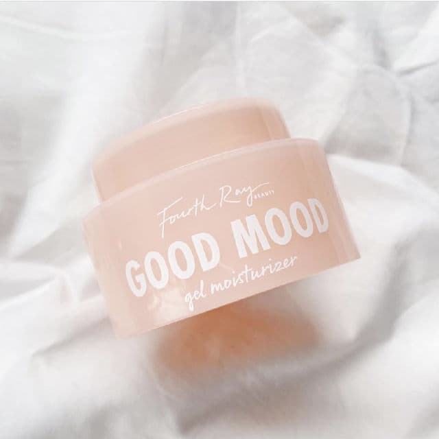 Fourth Ray Beauty Good Mood Gel Moisturizer review photo by honeyflushed
