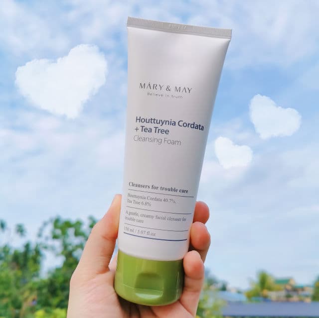 Mary&May Houttuynia Cordata + Tea Tree Cleansing Foam review photo by htebbethhteb