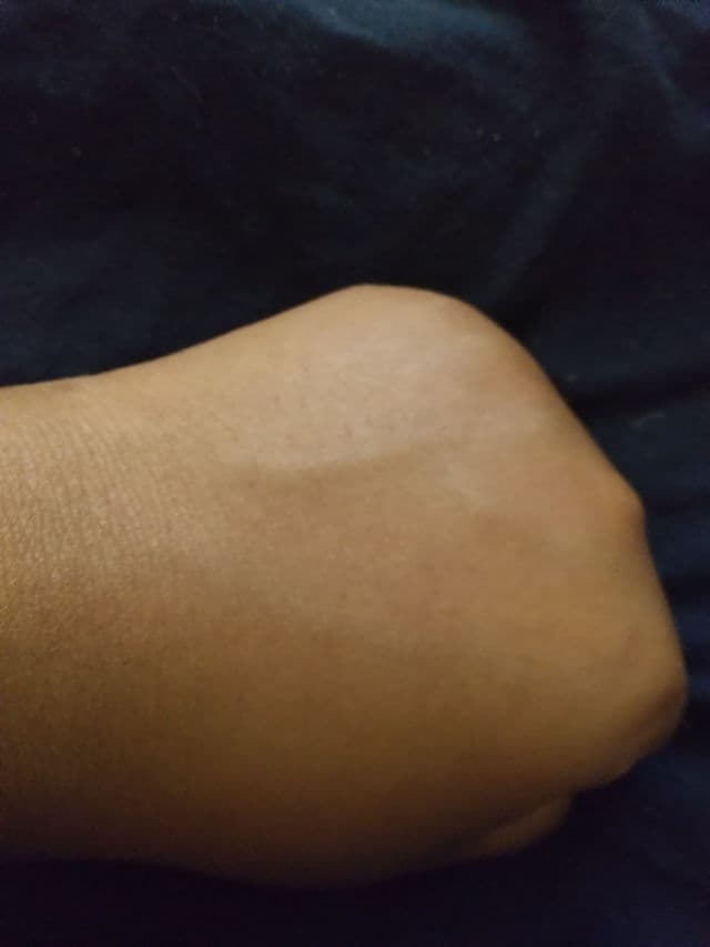 Neutrogena Clear Face Liquid Lotion Sunscreen Broad Spectrum SPF 30 review photo by icy2ya