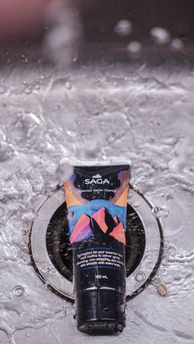 SAGA Everyday Gentle Cleanser review photo by wh