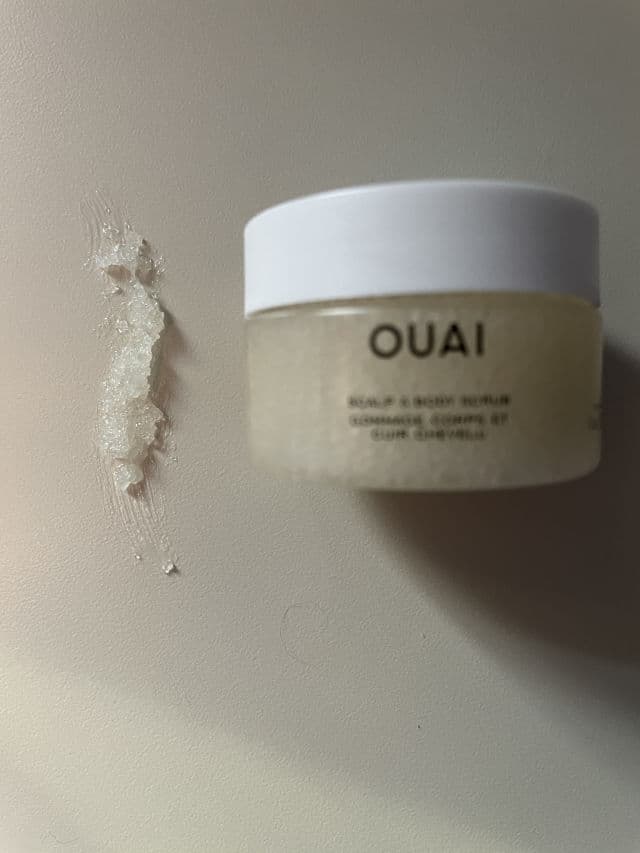 OUAI Scalp & Body Scrub review photo by ihearteverithing