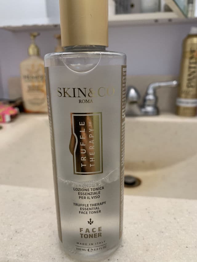 SKIN&CO Truffle Therapy Face Toner review photo by iisashes