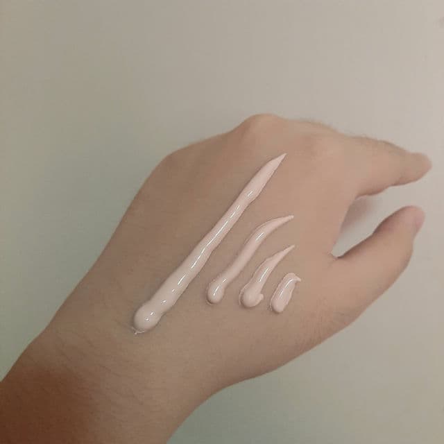 A'pieu Pure Block Tone-Up Sun Base SPF50+/PA+++ review photo by vividauroras