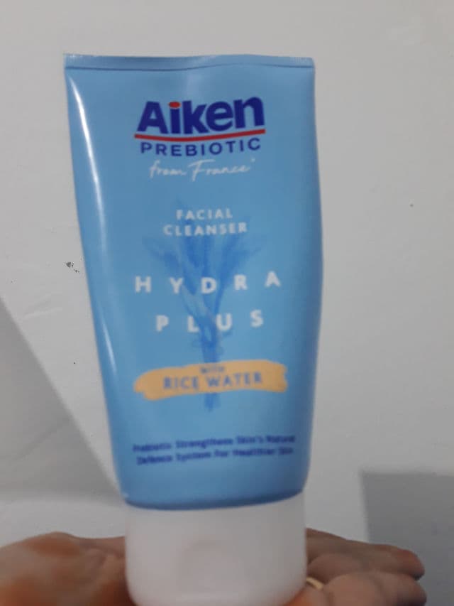 Aiken Prebiotic Hydra Plus Facial Cleanser review photo by irfana