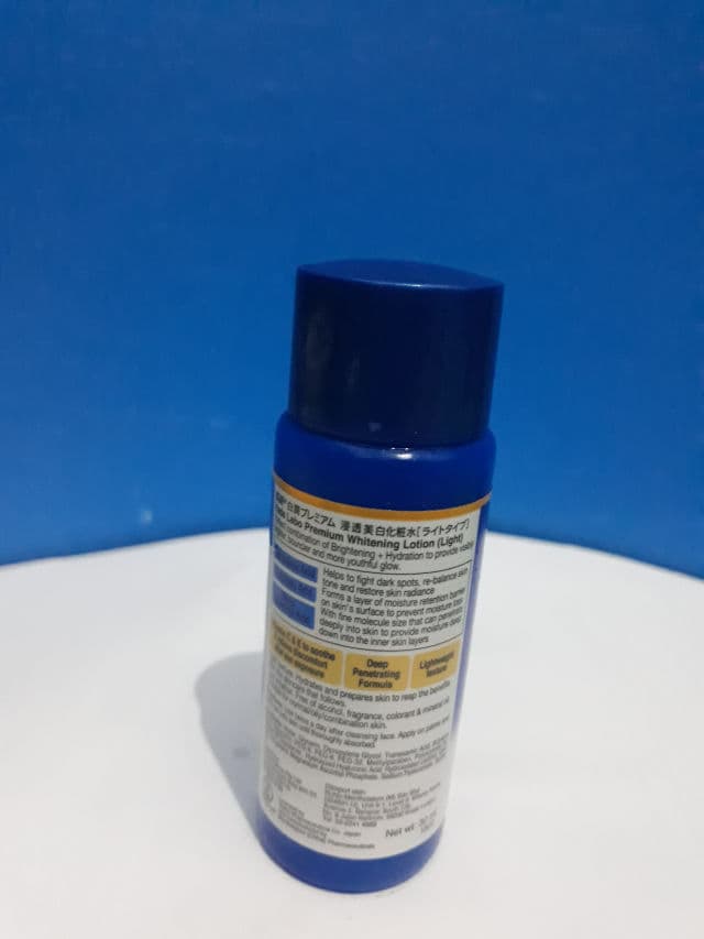 Hada Labo Shirojyun Premium Whitening Lotion Light review photo by irfana