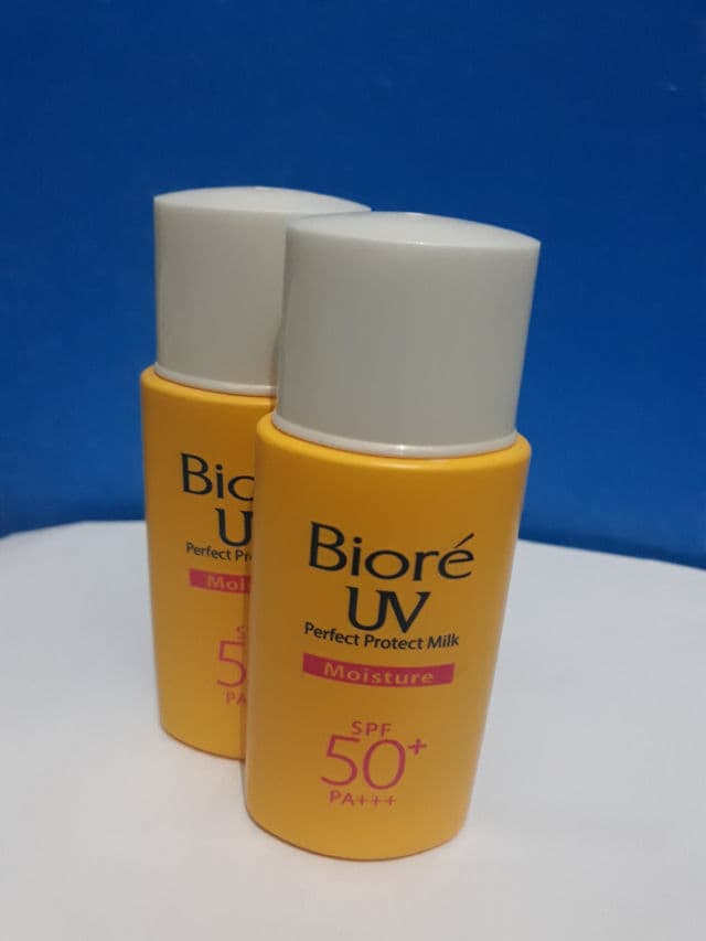 Biore UV Perfect Protect Milk Moisture SPF 50+ review photo by irfana