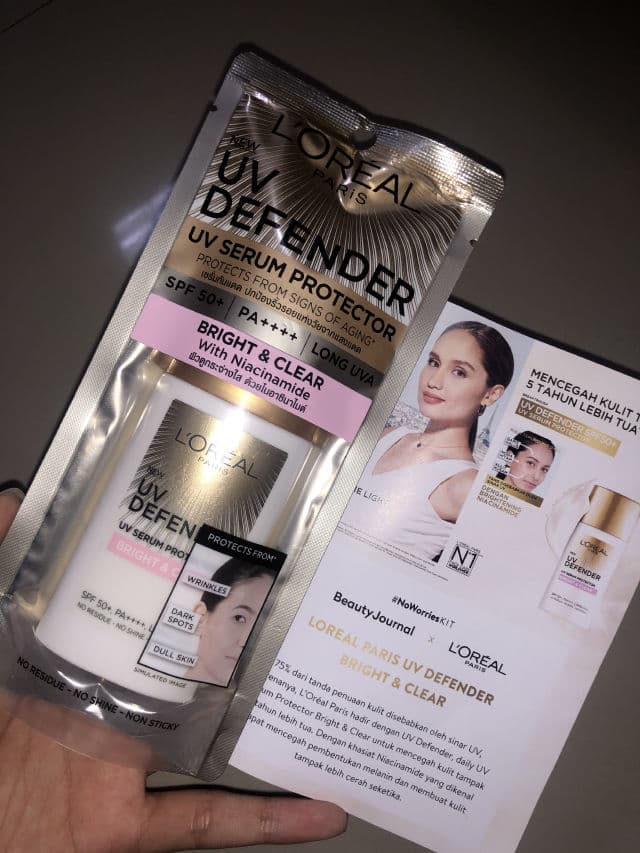L'Oreal Paris UV Defender Bright & Clear SPF 50+ PA++++ review photo by isarangyoo