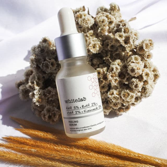 whitelab Peeling Serum AHA BHA PHA review photo by iyangozza