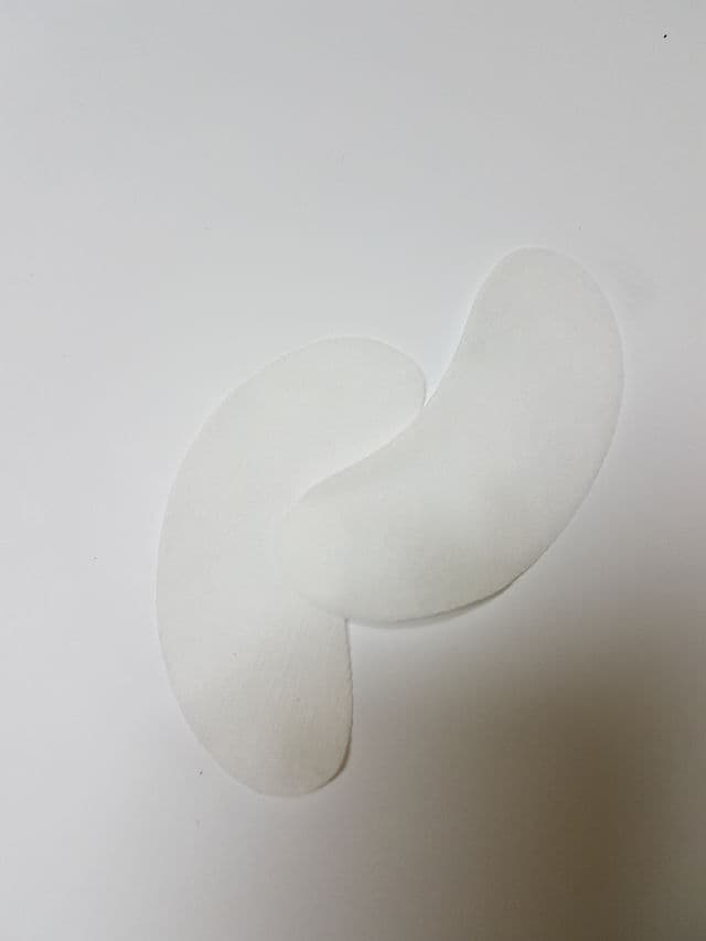 Purederm Collagen Eye Zone Mask review photo by izmelexxie