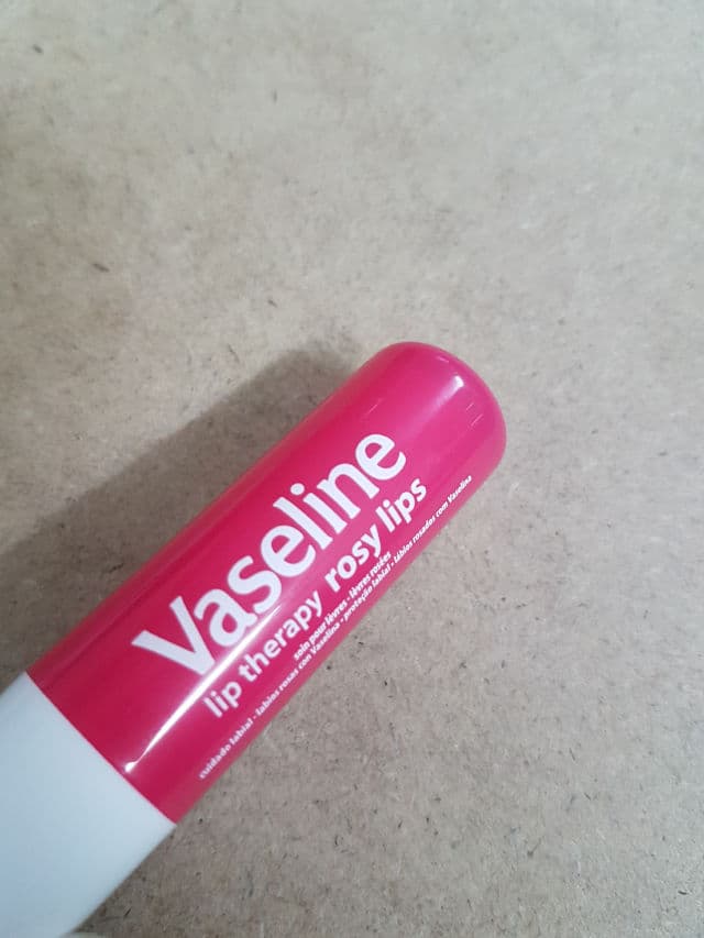Vaseline Lip Therapy® Rosy Lips Stick review photo by izmelexxie