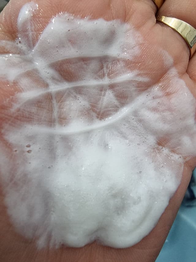 AXIS-Y Sunday Morning Refreshing Cleansing Foam review photo by izmelexxie