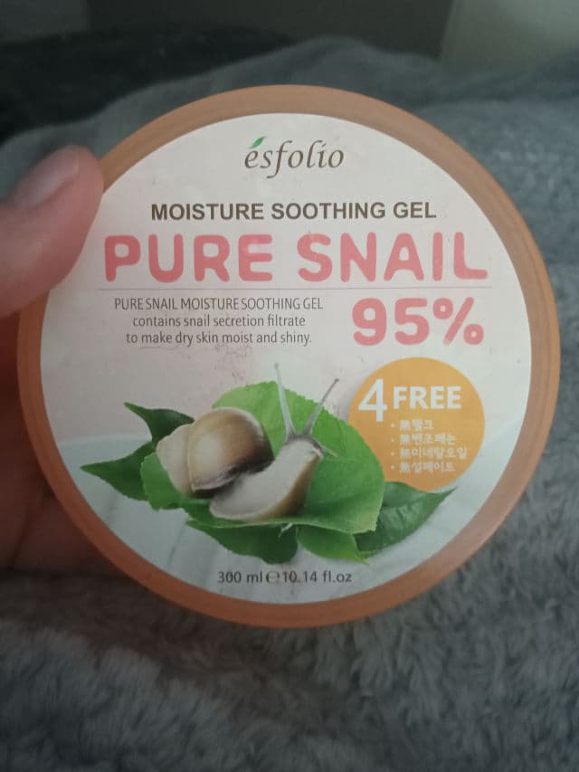 ESFOLIO Pure Snail Moisture Soothing Gel 95% review photo by jamesbeccs100