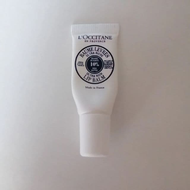 L'Occitane Natural Shea Ultra Rich Lip Balm review photo by janethw
