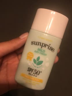 ETUDE Sunprise Mild Airy Finish Sun Milk SPF50+ PA++++ review photo by SkinStruct