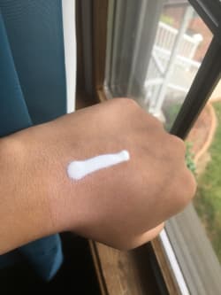 ETUDE Sunprise Mild Airy Finish Sun Milk SPF50+ PA++++ review photo by SkinStruct