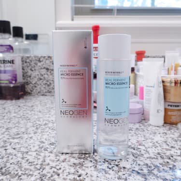 NEOGEN Dermalogy Real Ferment Micro Essence review photo by jennysprout