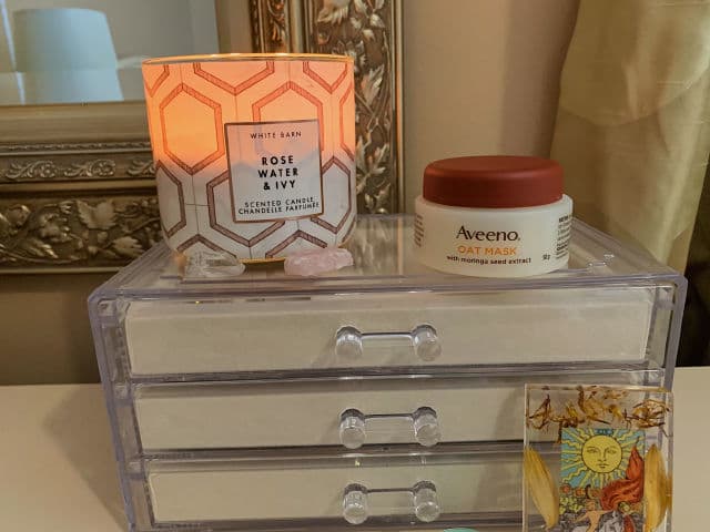 Aveeno Oat Face Mask with Moringa Seed Extract review photo by perfectlyimperfect