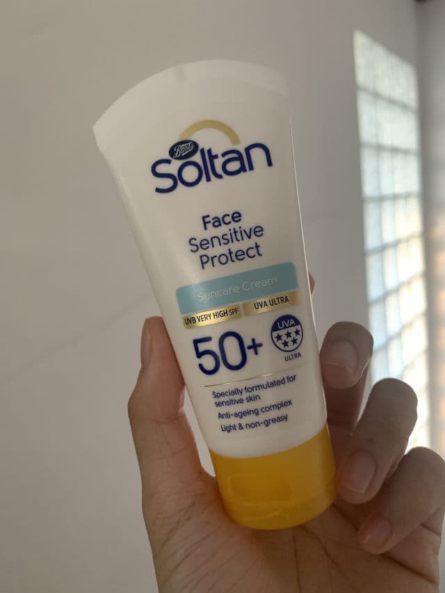 Boots Soltan Sensitive Protect Face Cream SPF50 review photo by jinnaee