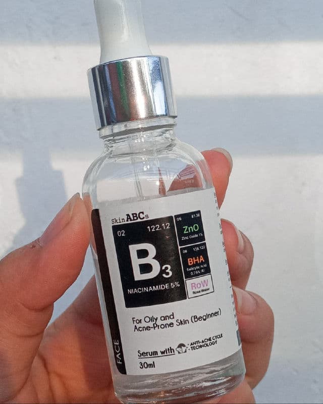 SkinABCs Niacinamide for Oily and Acne-Prone Skin Serum review photo by jiyoisuu
