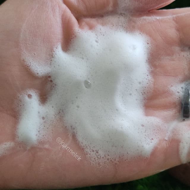 Mary&May Houttuynia Cordata + Tea Tree Cleansing Foam review photo by joannelek