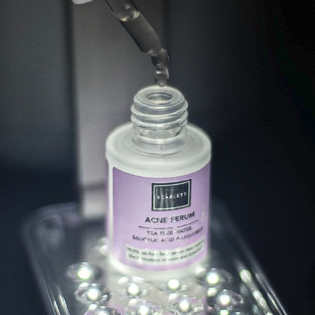 Scarlett Whitening Acne Serum review photo by wh
