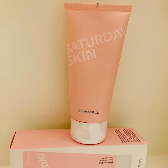 Saturday Skin Rise & Shine Purifying Cleanser review photo by jvayavinat