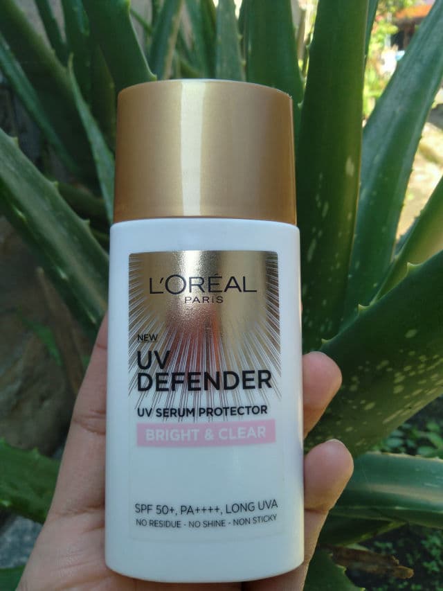 L'Oreal Paris UV Defender UV Serum Protector Correct & Protect SPF50+ / PA++++ review photo by karya