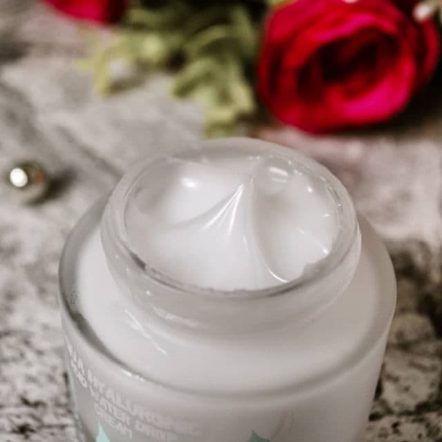 ELIZAVECCA Aqua Hyaluronic Acid Water Drop Cream review photo by katefox
