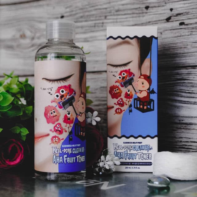ELIZAVECCA Hell Pore Clean Up AHA Fruit Toner review photo by katefox