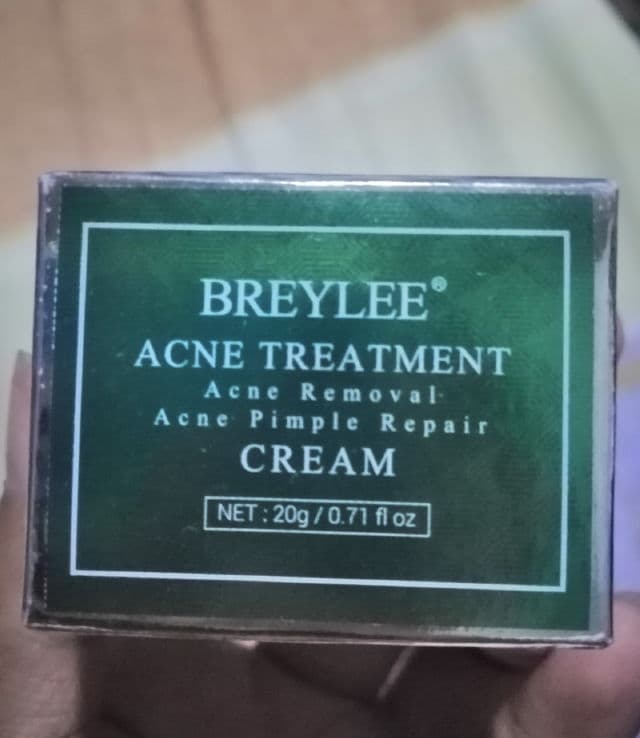Breylee Acne Treatment Cream review photo by katewrae