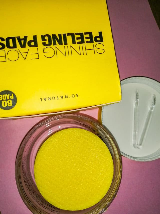 So Natural Shining Face Peeling Pads review photo by kaweeel