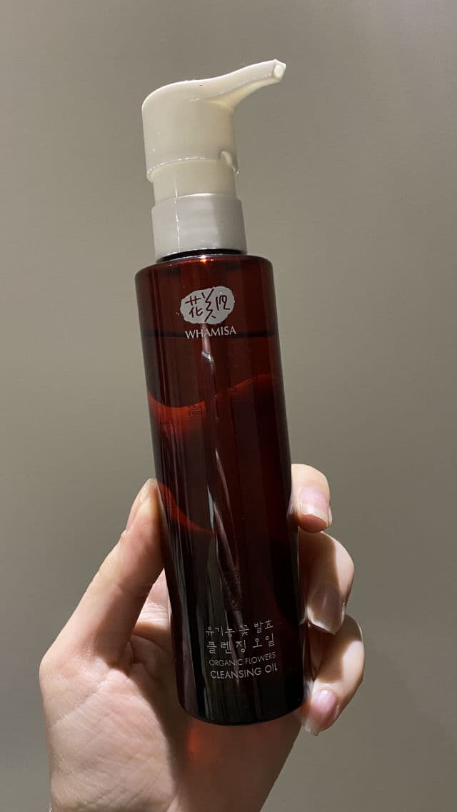 Whamisa Organic Flowers Cleansing Oil review photo by keyroutine