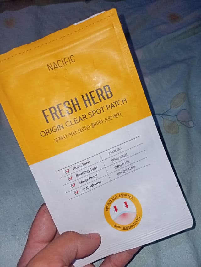 Nacific Clear Spot Patch (18ea) review photo by killaa