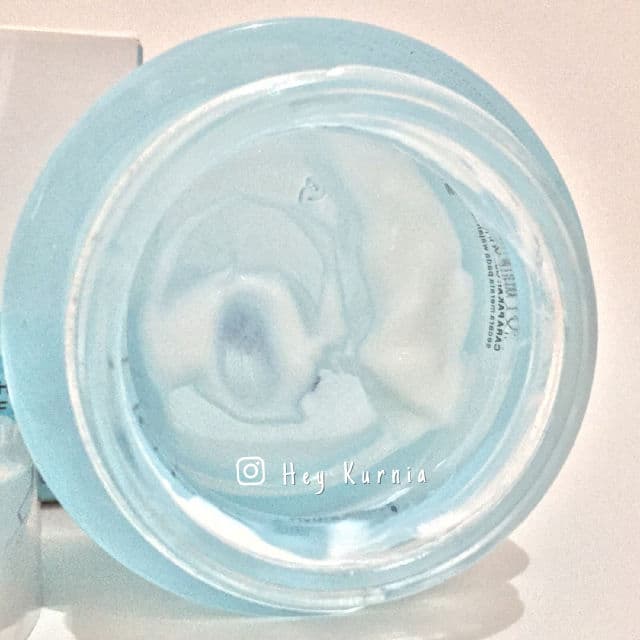 Pixy White Aqua Brightening Moisturizer  review photo by kurniaashari