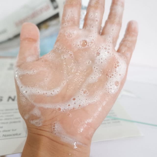 Himalaya Oil Clear Lemon Face Wash review photo by kurniaashari