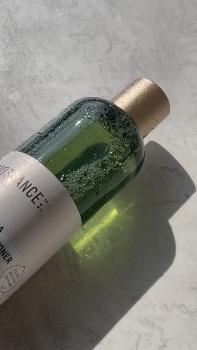 Biossance Squalane + BHA Pore Minimizing Toner review photo by laemekiia
