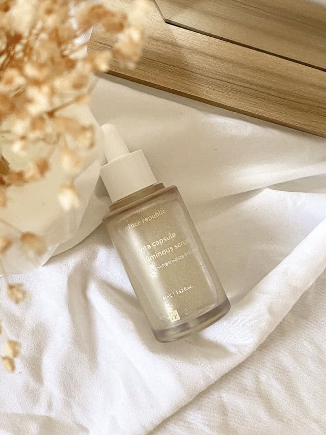 Face Republic Vita Capsule Luminous Serum review photo by laibareskin