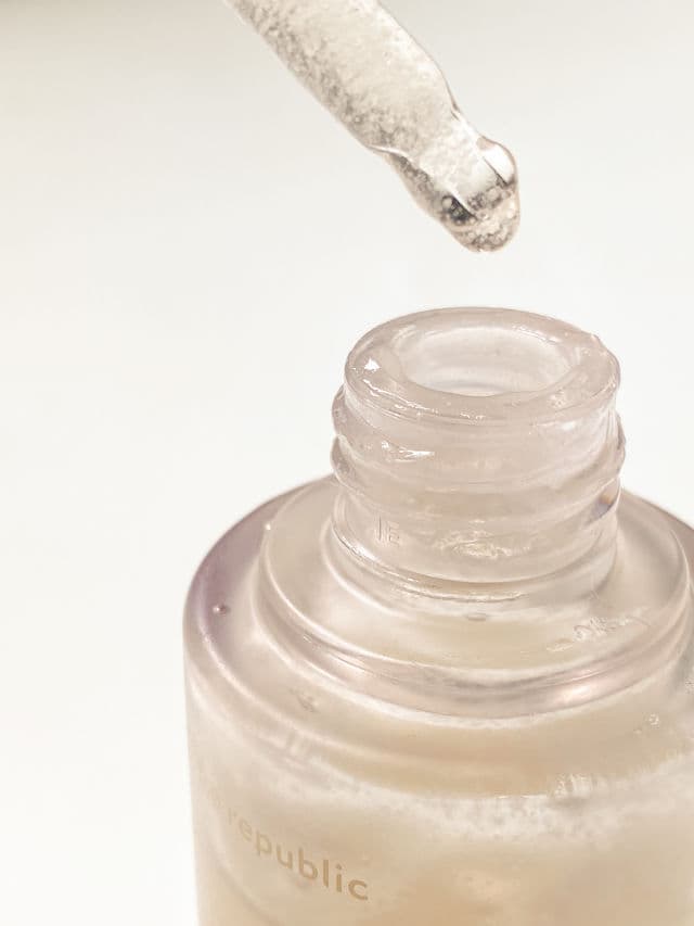 Face Republic Vita Capsule Luminous Serum review photo by laibareskin