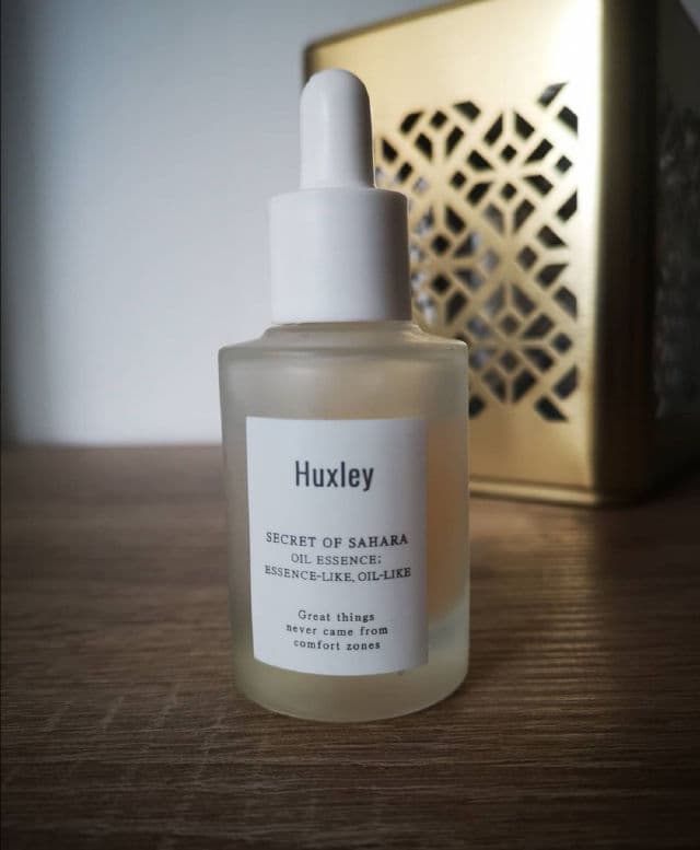 Huxley Oil Essence; Essence-Like Oil-Like review photo by lanubedejuanilp