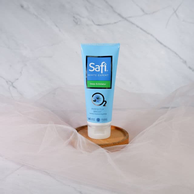 Safi White Expert Deep Exfoliator review photo by larasatiam