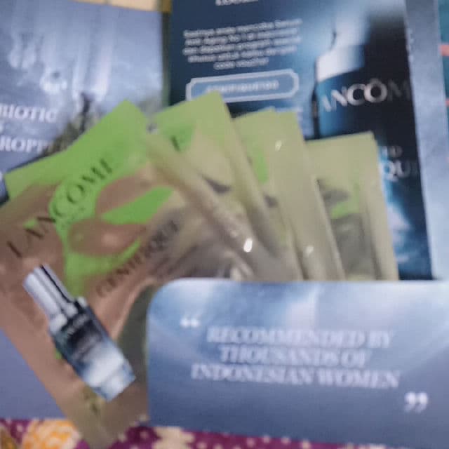 Lancome Travel Size Advanced Gnifique Youth Activating Serum review photo by lastri92