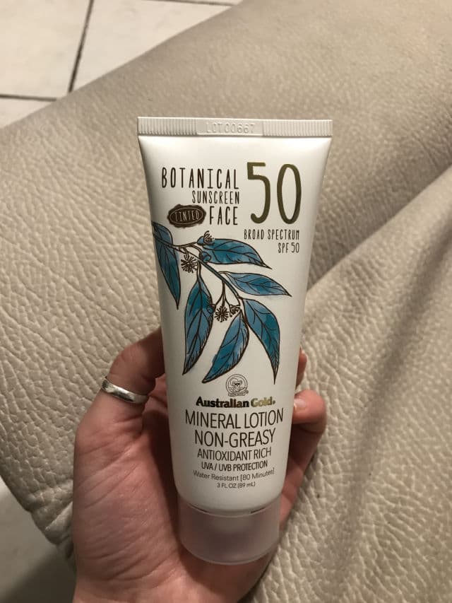 Australian Gold Botanical SPF 50 Tinted Face Mineral Lotion review photo by lauraamenichini