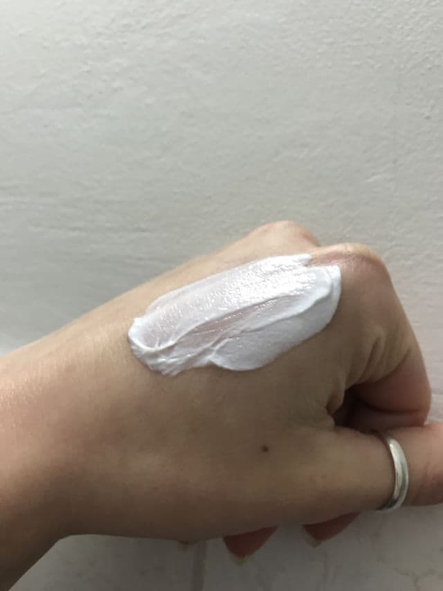 First Aid Beauty Ultra Repair Cream Intense Hydration review photo by lauraamenichini