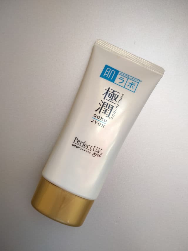 Hada Labo Perfect UV Gel SPF50+ PA++++ review photo by leeian