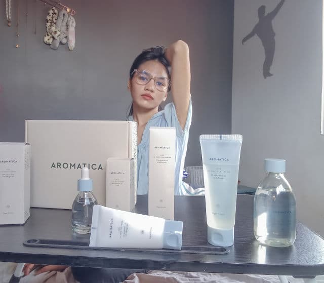 Aromatica Aloe Hy-ffective Cleanser review photo by lgvegafria